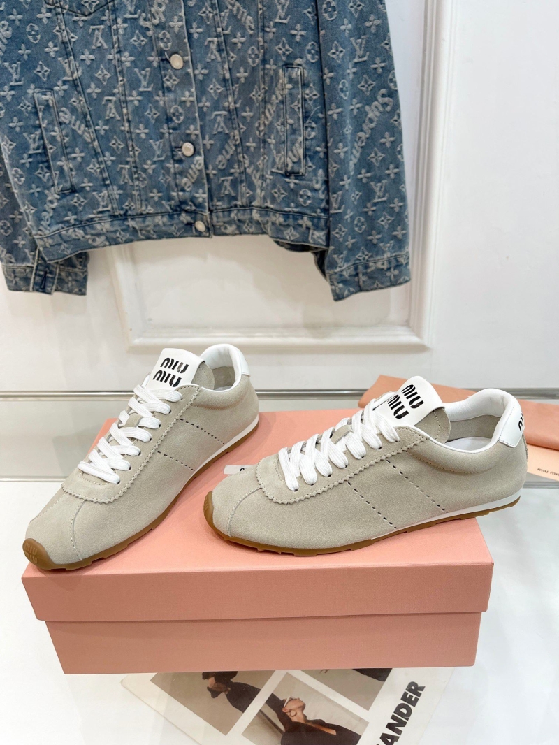 Miu Miu Casual Shoes